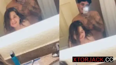 Selfie muna tayo love just in case na lokohin mo ako