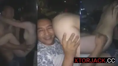 Tropa kong malibog tumikim ng Pokpok sa kanyang Bachelors Party