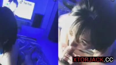 Blowjob Ako ni Mahal habang Nood ng Tiktok