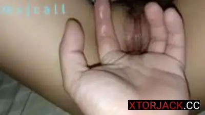 Dinaliri ko ang Wet Pekpek ni Pinsan Donna