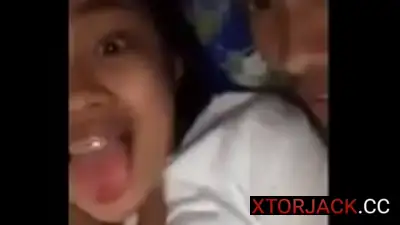 Nakadale ng magandang kolehiyala si pangit